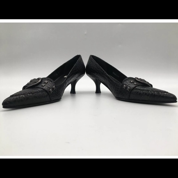 Stuart Weitzman Pointy Toe Pump Heels size 7.5ss - Picture 5 of 8